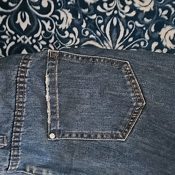 Petite jeans size 6 - Picture 5 of 8